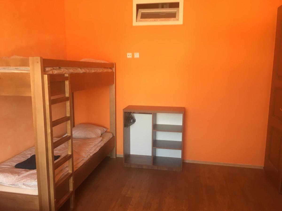 تشيسكي بوديوفيتسه Cb Rooms/Bed&Soup المظهر الخارجي الصورة